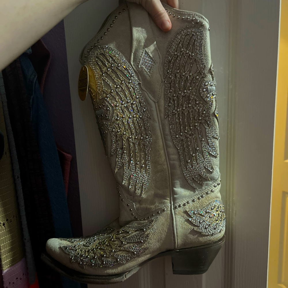 Corral boots